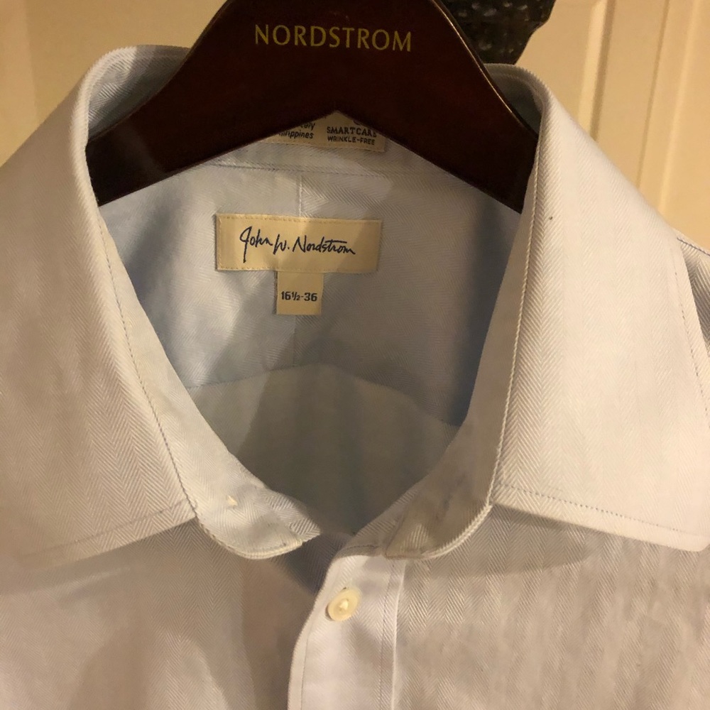 John W Nordstrom Men’s Dress Shirt.
